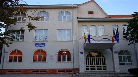 scoala tudor vladimirescu dragasani